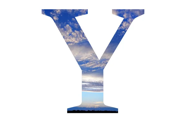 Буква Алфавита Сделана Голубым Небом Облаками Черным Горизонтом — стоковое фото