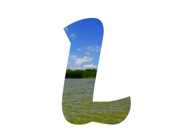 Písmeno Abecedy Vytvořené Krajinou Modré Oblohy Zeleného Rákosí Vody Jezera — Stock fotografie