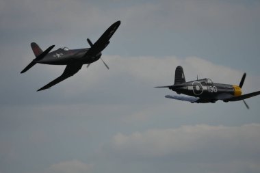 2. Dünya Savaşı Birleşik Devletler Donanma Savaş uçakları Chance F4U Corsair 'ı ele geçirdi.