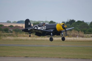 2. Dünya Savaşı Birleşik Devletler Donanma Savaş uçakları Chance F4U Corsair 'ı ele geçirdi.