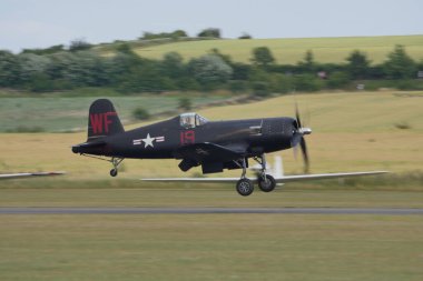 2. Dünya Savaşı Birleşik Devletler Donanma Savaş uçakları Chance F4U Corsair 'ı ele geçirdi.