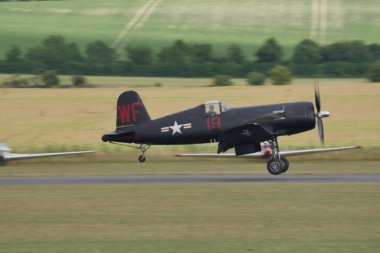 2. Dünya Savaşı Birleşik Devletler Donanma Savaş uçakları Chance F4U Corsair 'ı ele geçirdi.