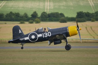 2. Dünya Savaşı Birleşik Devletler Donanma Savaş uçakları Chance F4U Corsair 'ı ele geçirdi.