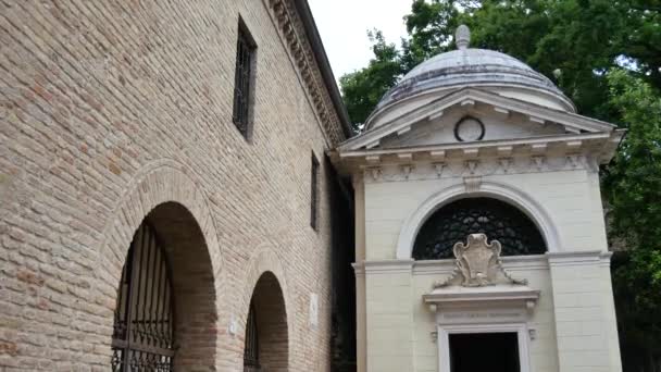 Vista descendente de la tumba de Dantes. Rávena, Italia — Vídeos de Stock