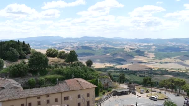 Fantastisk panoramautsikt över Toscana bergen i en underbar solig dag — Stockvideo