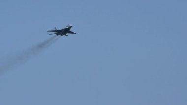 Polonya 'dan MiG29 NATO uçağı savaş simülasyonu yapıyor.