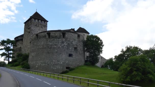 Vaduz Castle Royal Palace and official residence of the Prince of Liechtenstein — Stock Video