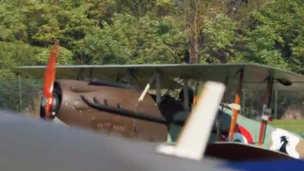 SPAD S.XIII uçak pistte. — Stok video