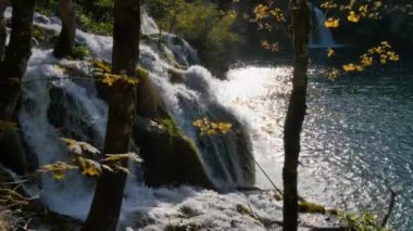 Plitvice Gölleri Ulusal Parkı Hırvatistan şelalenin göl kanyon çağlayanı seviyesini düşürdü