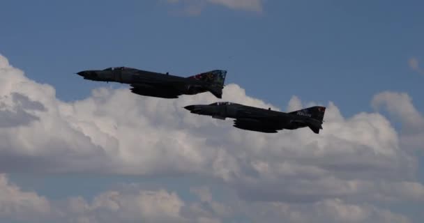 Konya Turkey June 2022 Takeoff Two Turkish Military Fighter Planes — Stockvideo