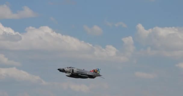 June 2022 전투기는 버너와 시야를 클로즈업해 비디오 Mcdonnell Douglas Phantom — 비디오