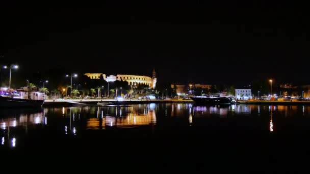 Pula Hırvatistan Arenası Gece Saatleri Üzerindeki Işık Yansımaları Dünya Çapında — Stok video