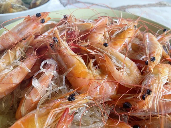 Shrimp Boilet Aus Nächster Nähe Auf Weißem Teller — Stockfoto