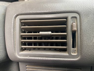 Havalandırma deliğini kapatın.