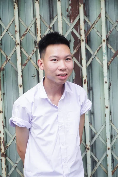 Fermer Thai Étudiant Uniforme — Photo