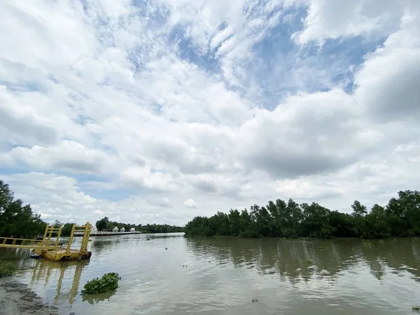 Río Bangprakong Chachoengsao Tailandia — Foto de Stock