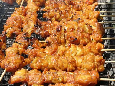 Fırında tavuk ızgarası.