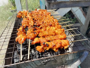 Fırında tavuk ızgarası.