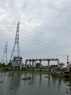 Tayland 'da Chachoengsao çimento barajı