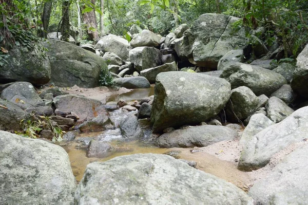 Струмок Камінь Водоспаді Чонбурі Таїланд — стокове фото