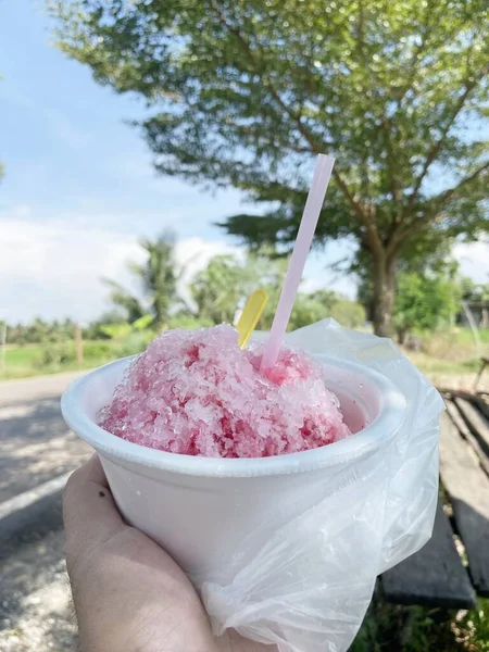 Fechar Gelo Doce Mão — Fotografia de Stock