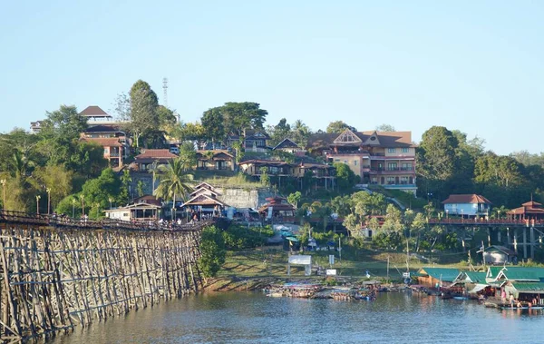 5 Ocak 2017: ahşap Pzt Köprüsü, Sangkhla Buri, Kanchanaburi, Tayland