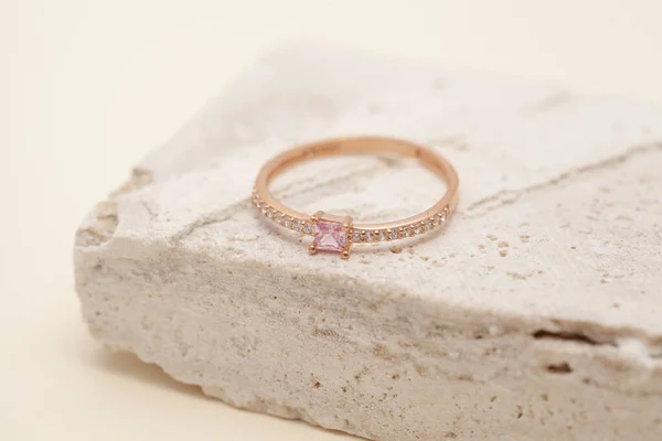 Still Life Jewelry Image Online Sale Diamond Ring Photo Can —  Fotos de Stock
