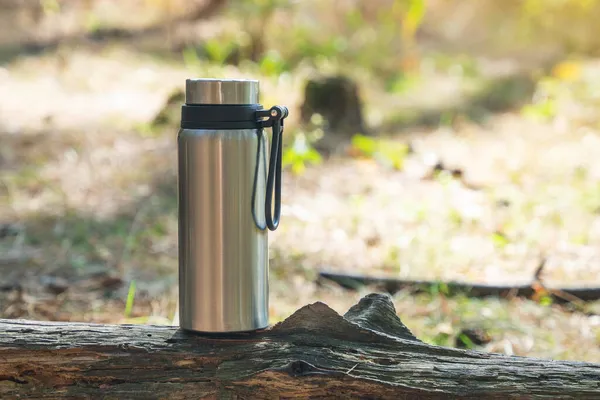 Camping Metal Thermos Hot Drink Stands Log Forest Sunny Day — Stock Photo, Image