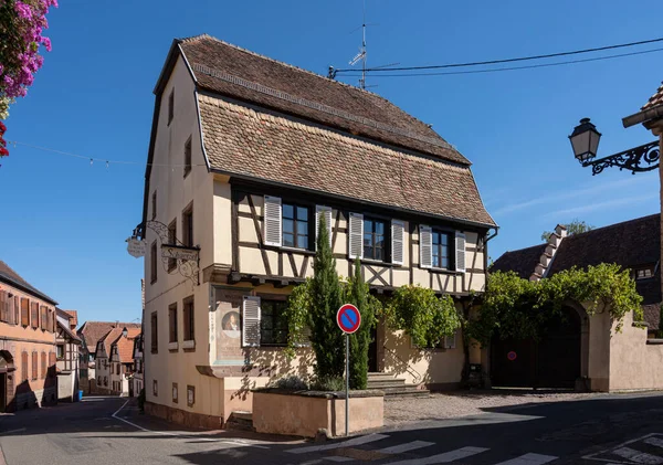 Vue Des Façades Des Maisons Alsaciennes Traditionnelles — Photo