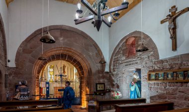 Haut-Barr Kalesi ve Alsace ovasının manzarası