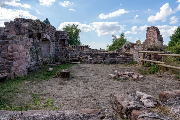 Kalenin manzarası Haut-Barr 'ı mahvediyor.