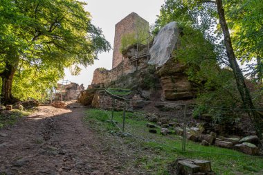 Kalenin manzarası Haut-Barr 'ı mahvediyor.