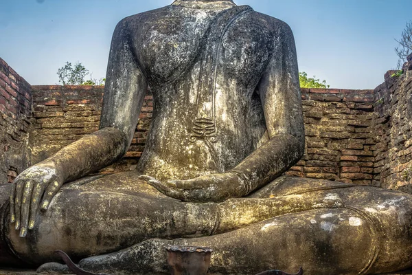 Sukhothai Eyaleti Tayland Nisan 2018 Eski Buda Heykeli Wat Srichum — Stok fotoğraf