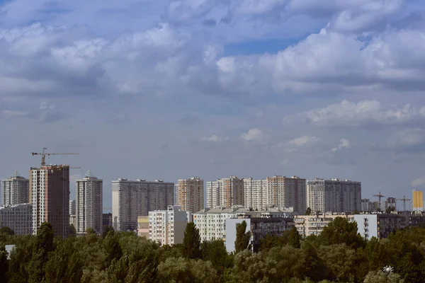 ブロヴァリの風景 ウクライナ 街のパノラマ — ストック写真
