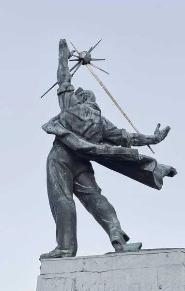 Rzeźba Monumentalna Praca Kijów — Zdjęcie stockowe