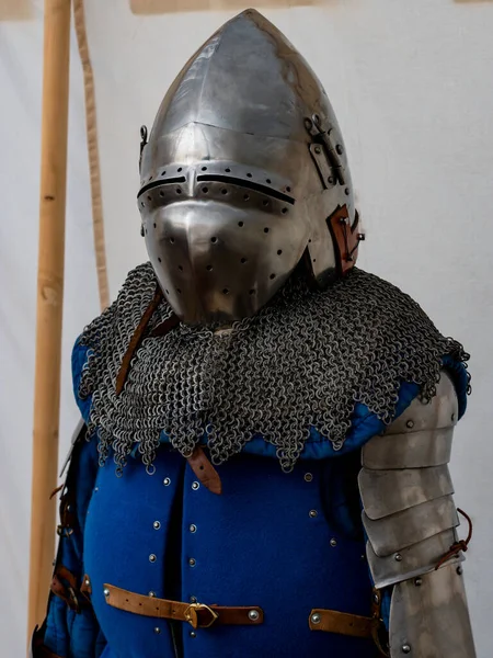 Historical Reenactment Medieval Armor Bust Mannequin Historical Reproduction Medieval Armor — Stock Photo, Image