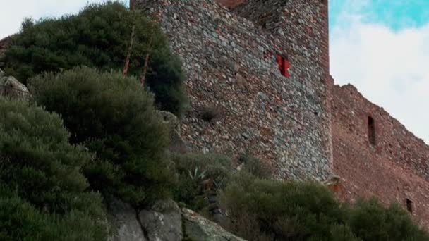 Castillo medieval de Burgos Cerdeña Italia. Ruinas del castillo — Vídeos de Stock