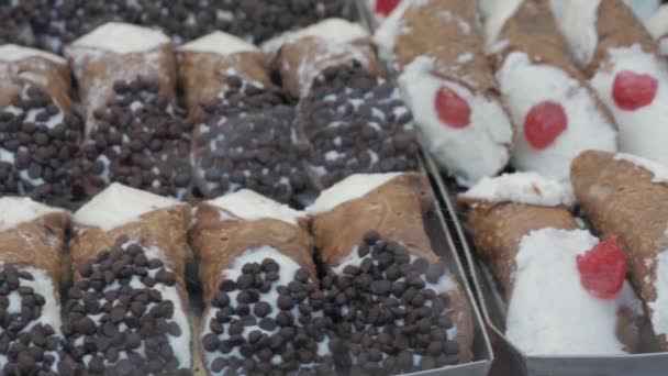 Assortment Various Sicilian Cannoli Chocolate Flakes Candied Cherry Filled Ricotta — Stok video
