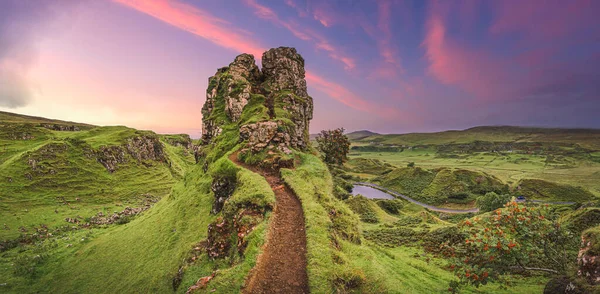 Víla Glen kopce formace s kruhovým, spirálovitým vzorem, Uig, Portree, Skotsko, Velká Británie — Stock fotografie