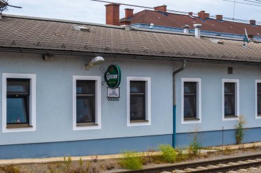MARCHEGG AUSTRIA - 11 Temmuz 2021: Avusturya 'daki Tren İstasyonu Evi.