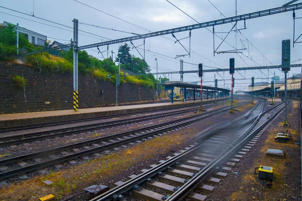 Yağmurlu Bir Günde Bratislava Tren Istasyonunun Manzarası — Stok fotoğraf