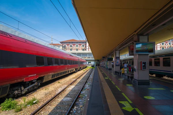 Turin Italy August 2021 View Platforms Famous Train Station Porta — Stockfoto