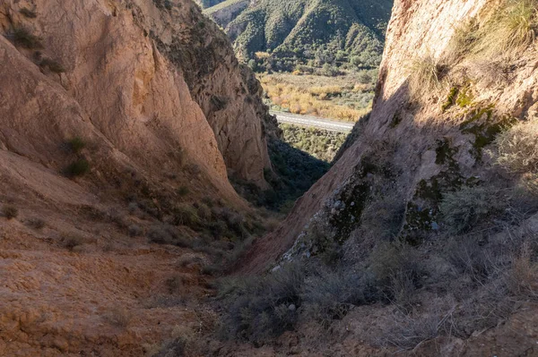 Mountainous Landscape South Spain Steep Area Bushes Road Passes Bottom — 스톡 사진