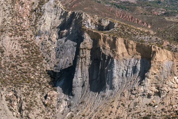 Granada Nın Güneyindeki Sarp Arazi Kurak Bir Bölge Çalılar Taşlar — Stok fotoğraf
