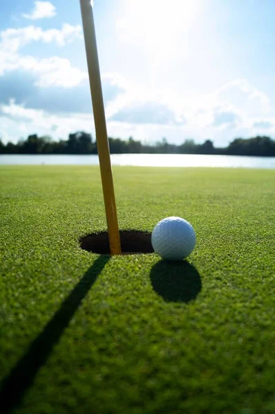 Bola Golf Buraco — Fotografia de Stock