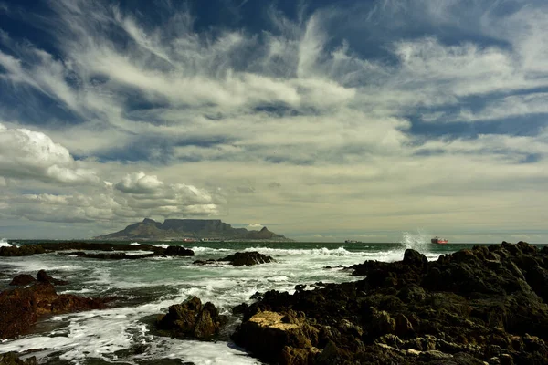 Célèbre Montagne Table Avec Des Nuages Spectaculaires Dans Cap Occidental — Photo