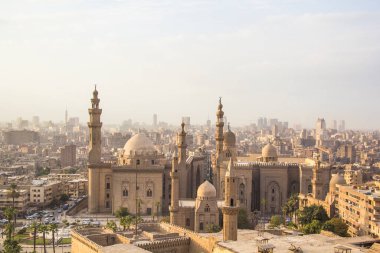 Mısır, Kahire 'deki Sultan Hasan' ın Cami-Madrasa manzarası güzelmiş.