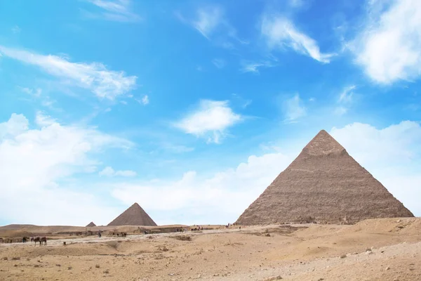 Великий Сфінкс Тлі Пірамід Фараонів Шепів Хафрен Мікерин Гізі Єгипет — стокове фото