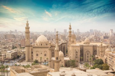 Mısır, Kahire 'deki Sultan Hasan' ın Cami-Madrasa manzarası güzelmiş.