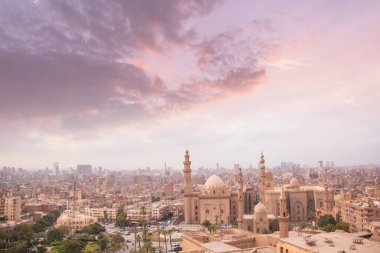 Mısır, Kahire 'deki Sultan Hasan' ın Cami-Madrasa manzarası güzelmiş.